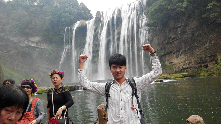 黄炳胜到刑侦大队调研指导工作-必一运动bsport体育(图4) 必一运动官网