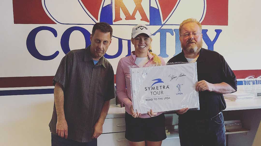 bsports必一体育:红花镇中心小学召开2019年春节期间落实中央八项规定和加强作风建设工作布置会